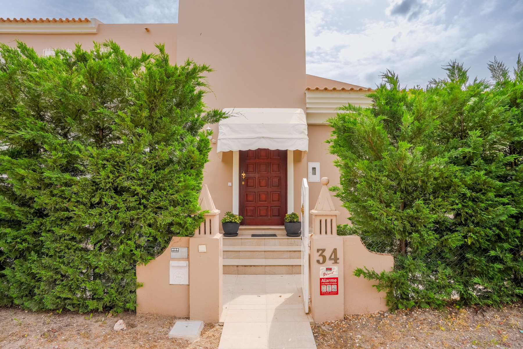  Detached house, 6 bedrooms, for Sale - 物件實景