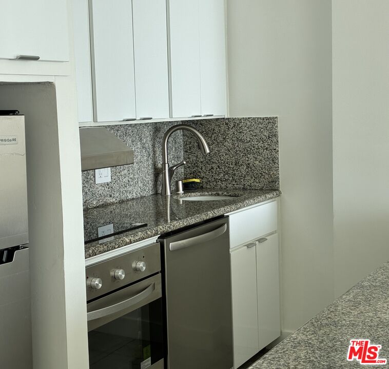 Santa Monica, California, 90402, United States, ,1 BathroomBathrooms,Residential,For Sale,1867293