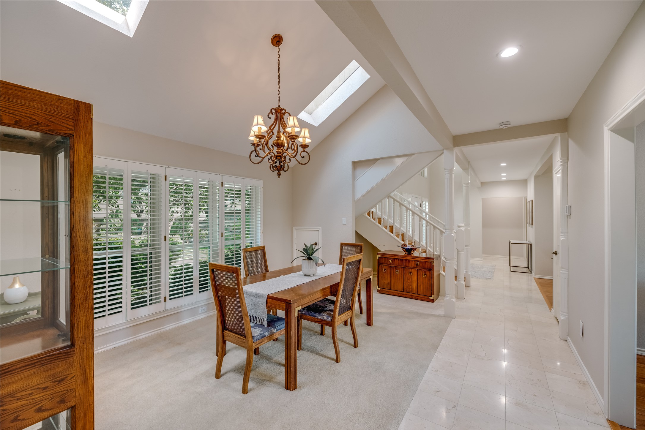 Fort Worth, Texas, 76116, United States, 4 Bedrooms Bedrooms, ,4 BathroomsBathrooms,Residential,For Sale,1926062