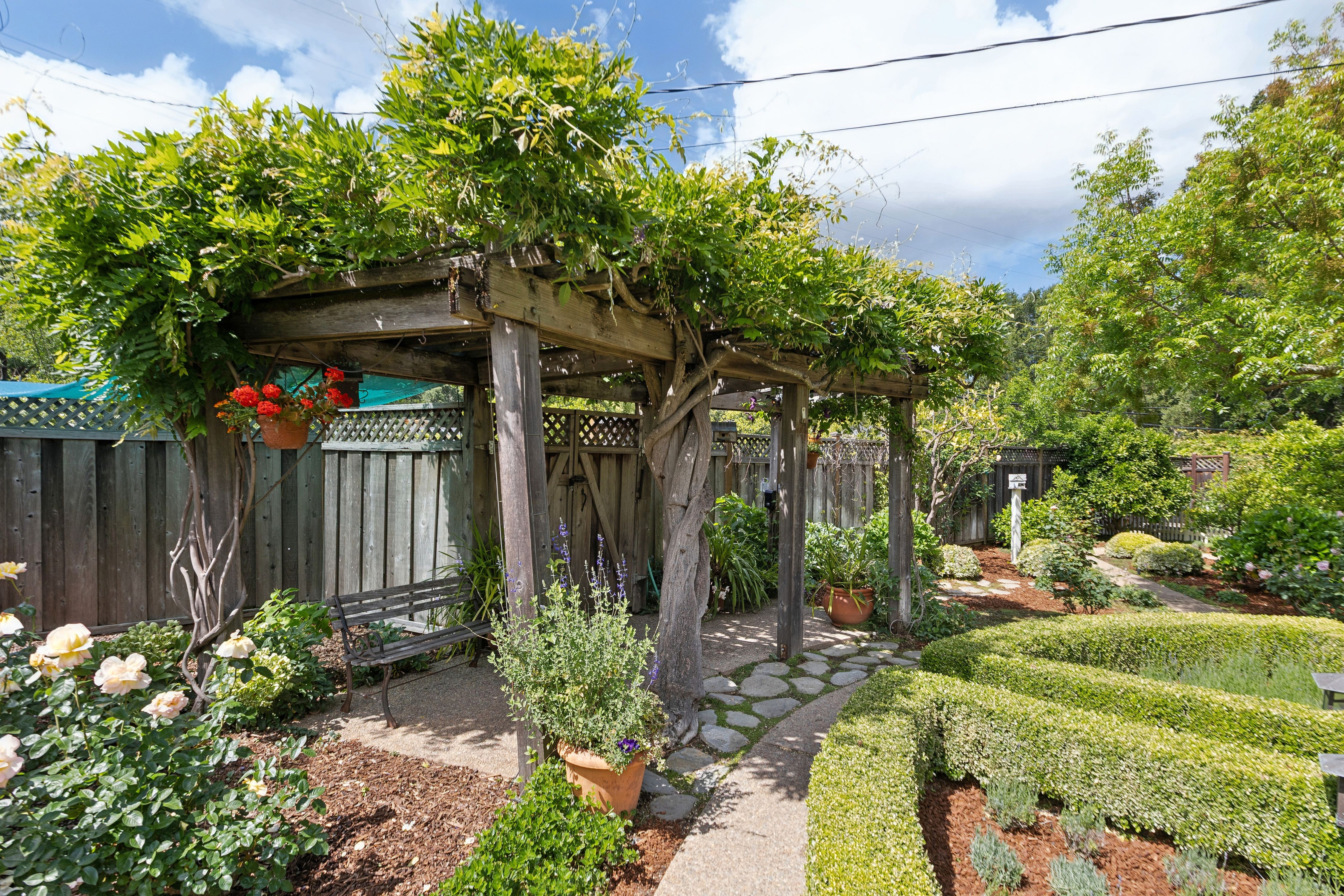  Timeless Los Gatos Craftsman in Premier Downtown Location - 物件實景