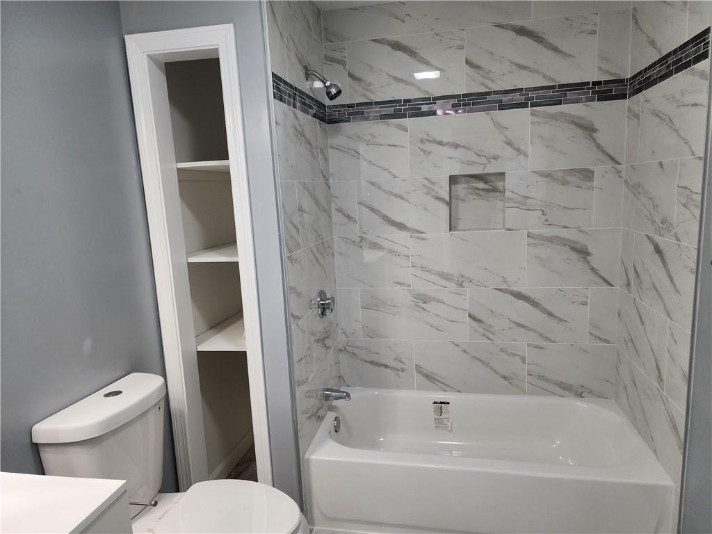 Providence, Rhode Island, 02907, United States, 5 Bedrooms Bedrooms, ,2 BathroomsBathrooms,Residential,For Sale,1872078