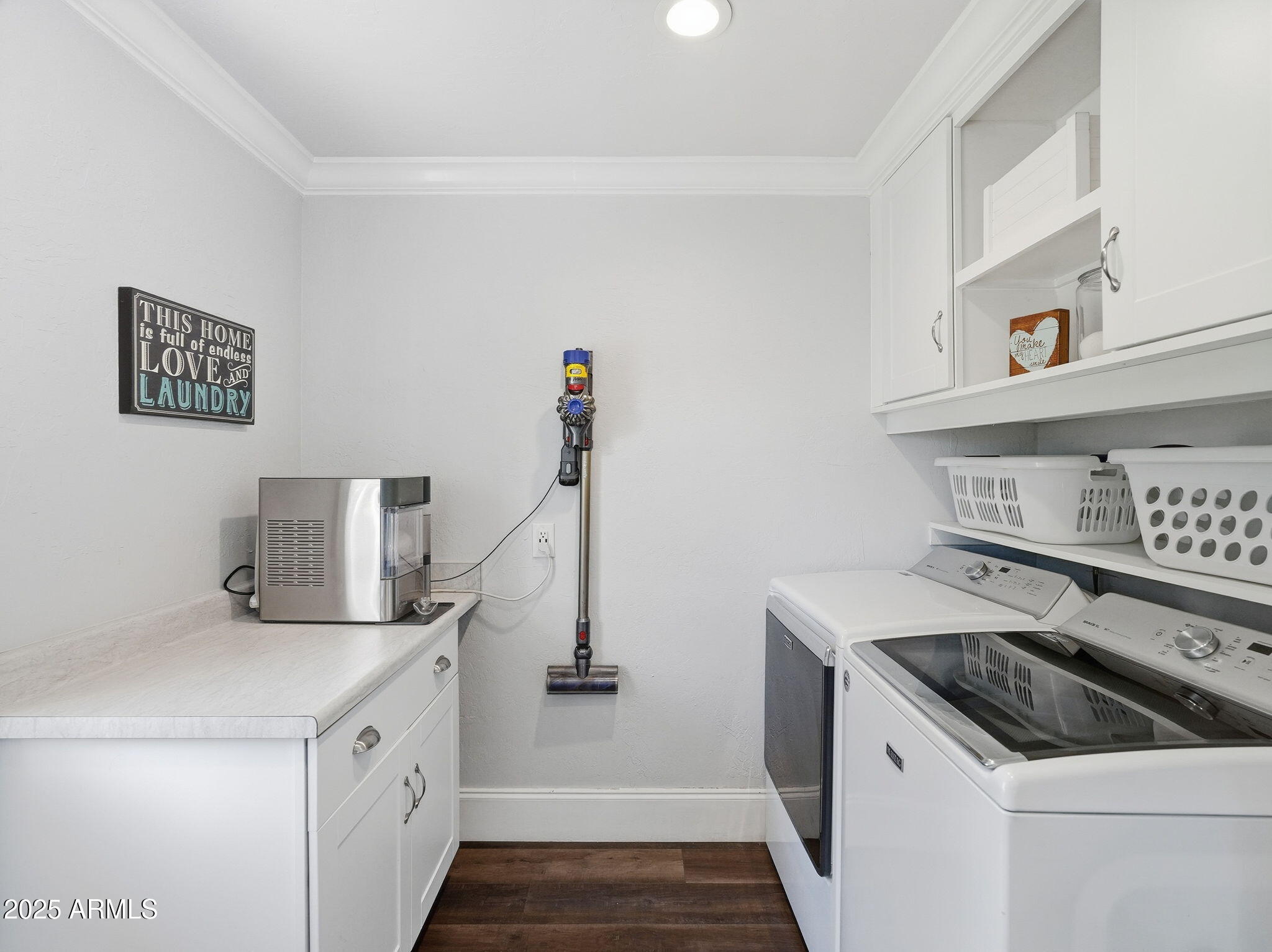 Scottsdale, Arizona, 85258, United States, 4 Bedrooms Bedrooms, ,2 BathroomsBathrooms,Residential,For Sale,1991949