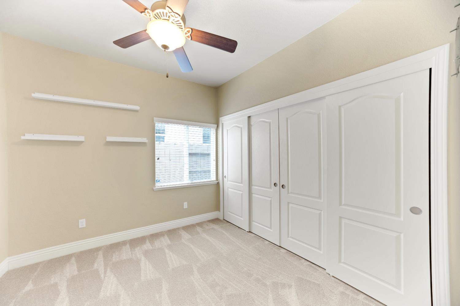 Roseville, California, 95661, United States, 3 Bedrooms Bedrooms, ,2 BathroomsBathrooms,Residential,For Sale,1987670