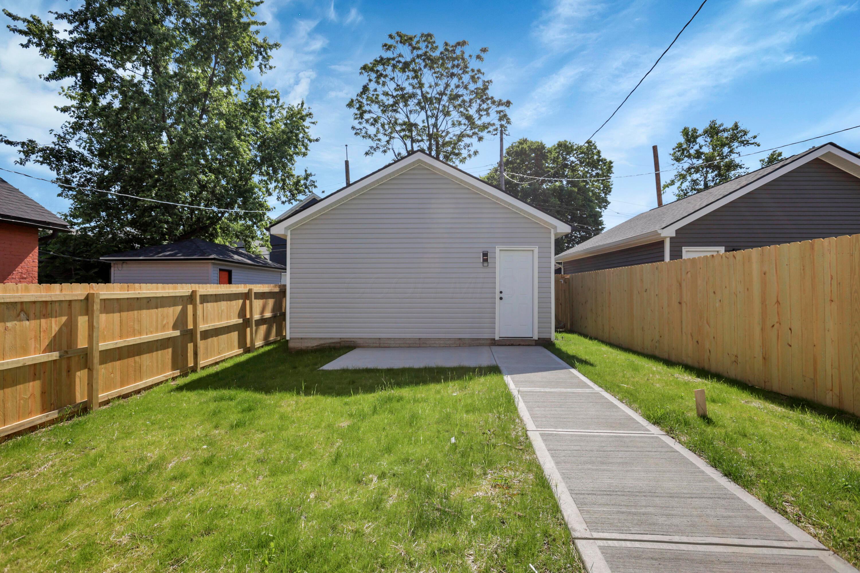 Columbus, Ohio, 43203, United States, 4 Bedrooms Bedrooms, ,4 BathroomsBathrooms,Residential,For Sale,2048035
