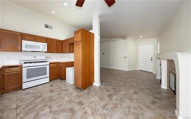 Highland, California, 92346, United States, 3 Bedrooms Bedrooms, ,2 BathroomsBathrooms,Residential,For Sale,1957139