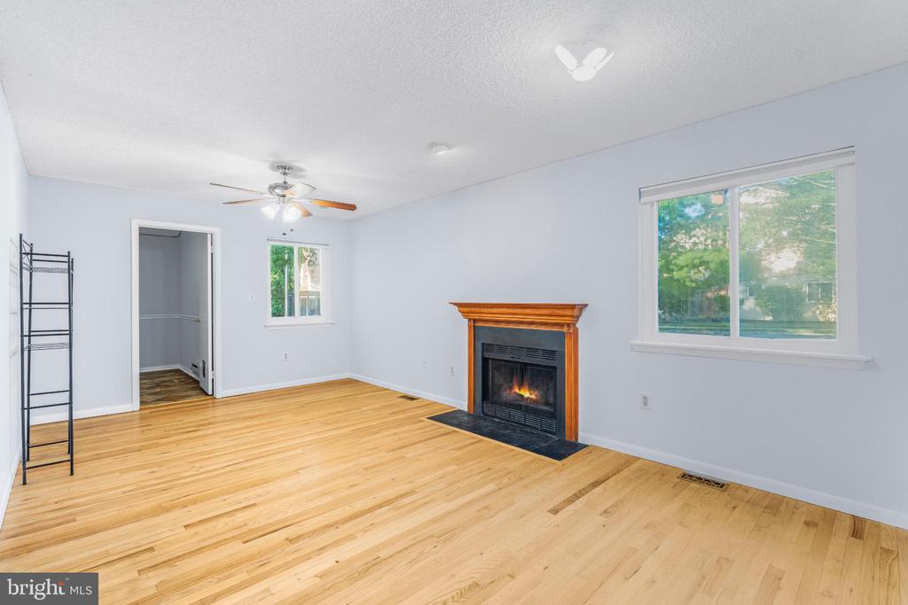 Plainsboro, New Jersey, 08536, United States, 3 Bedrooms Bedrooms, ,3 BathroomsBathrooms,Residential,For Sale,1900565