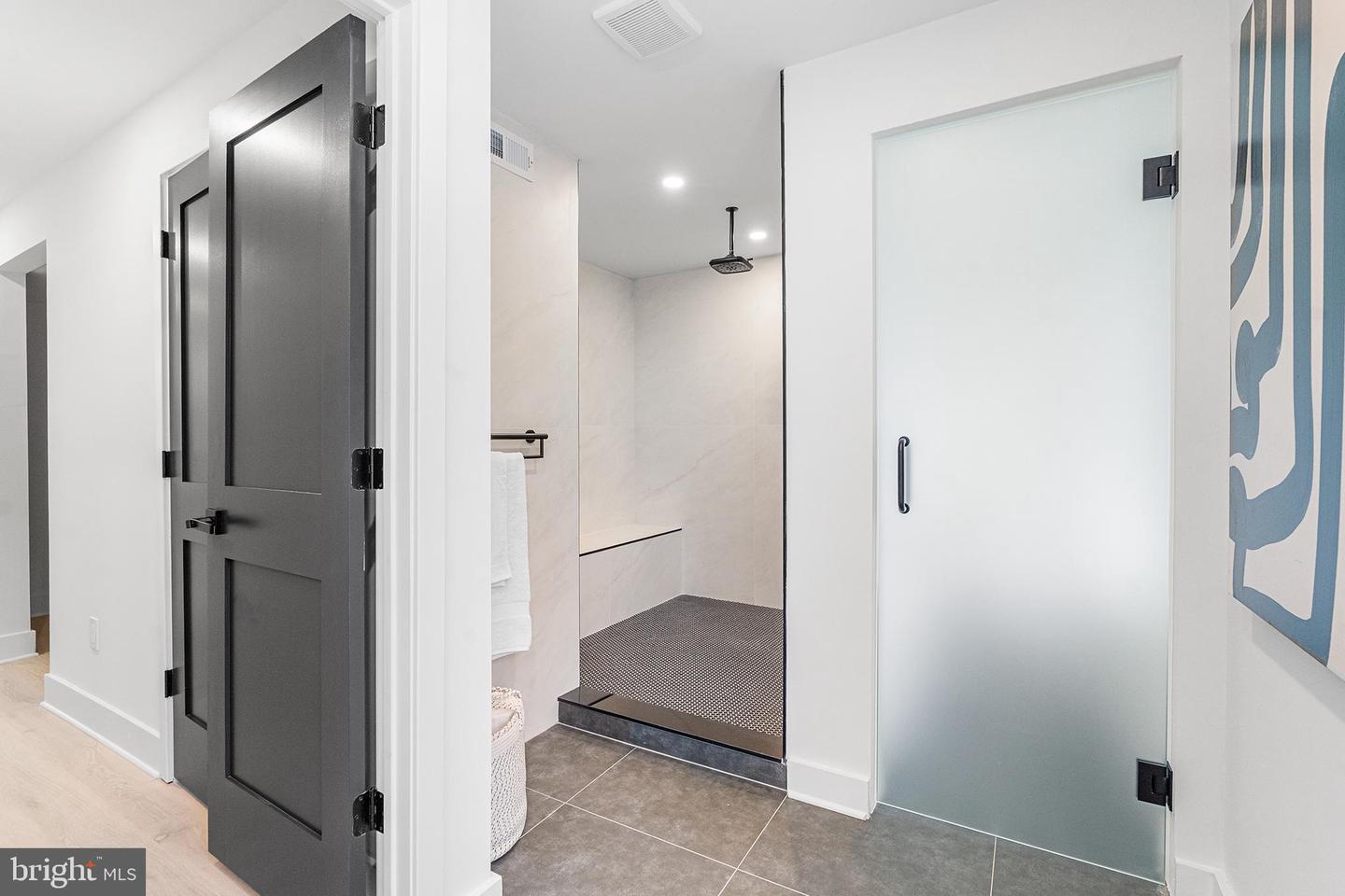 Philadelphia, Pennsylvania, 19125, United States, 3 Bedrooms Bedrooms, ,3 BathroomsBathrooms,Residential,For Sale,1954864