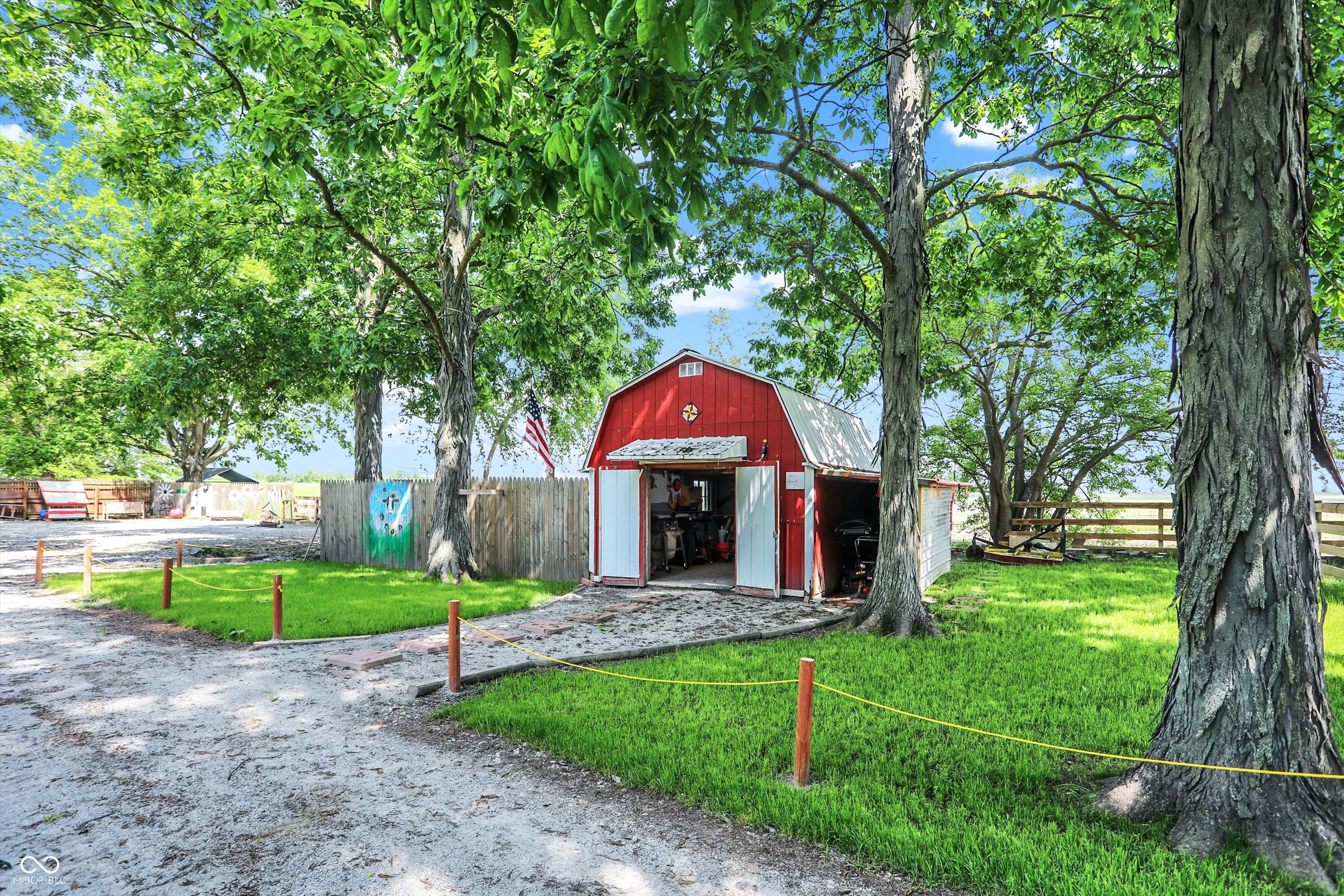 Charlottesville, Indiana, 46117, United States, 3 Bedrooms Bedrooms, ,3 BathroomsBathrooms,Residential,For Sale,2015328