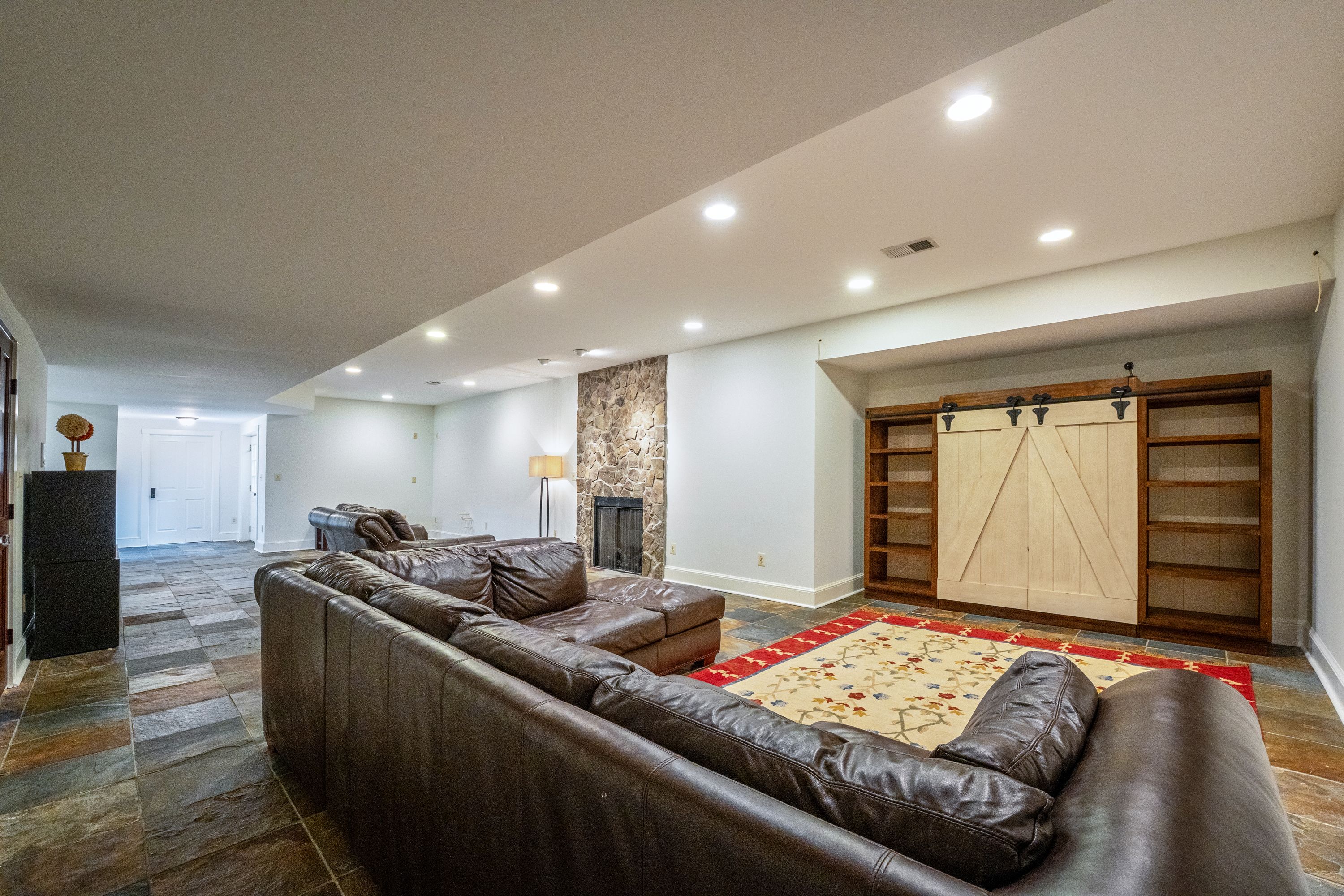  15718 Old Waterford Road, Paeonian Springs, VA, 20129 - 物件實景