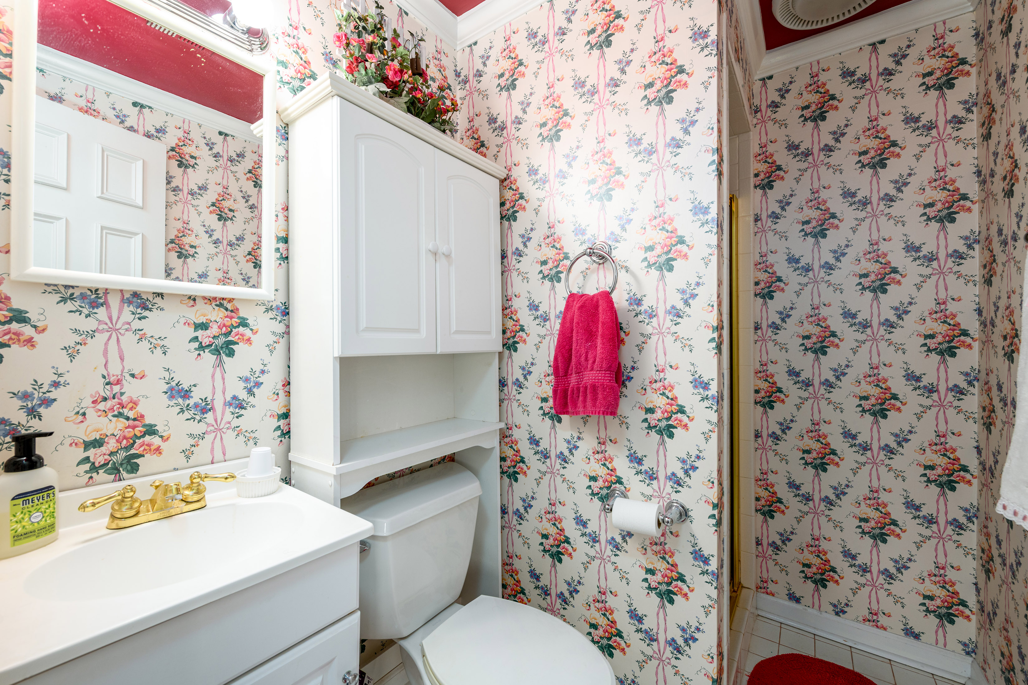  Lakefront Estate with Private Dock, Guest Home and Pool - 物件實景