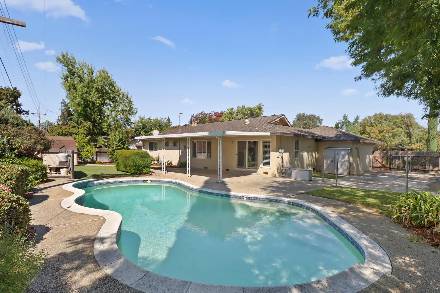 Sacramento, California, 95821, United States, 3 Bedrooms Bedrooms, ,2 BathroomsBathrooms,Residential,For Sale,1941774