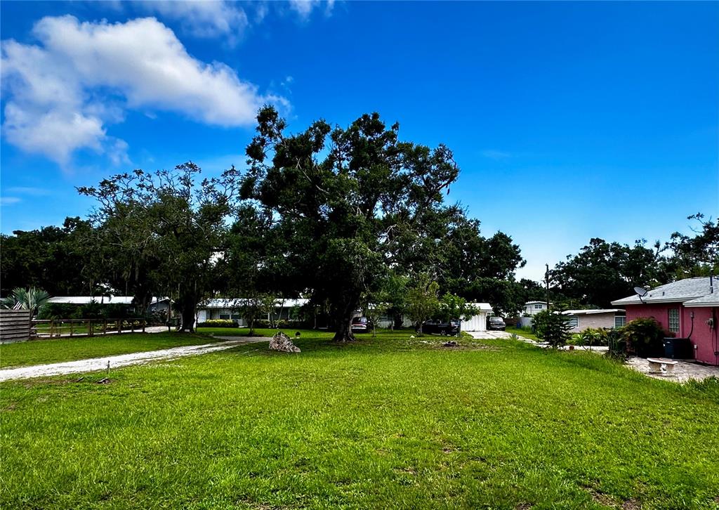 Sarasota, Florida, 34237, United States, 4 Bedrooms Bedrooms, ,2 BathroomsBathrooms,Residential,For Sale,1901097