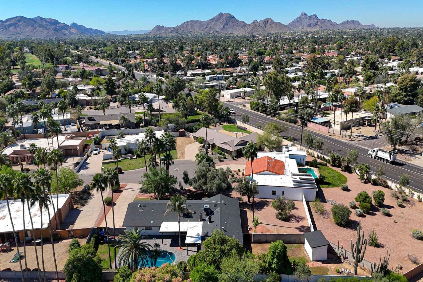  5610 E Charter Oak Road¦Scottsdale, AZ - 物件實景