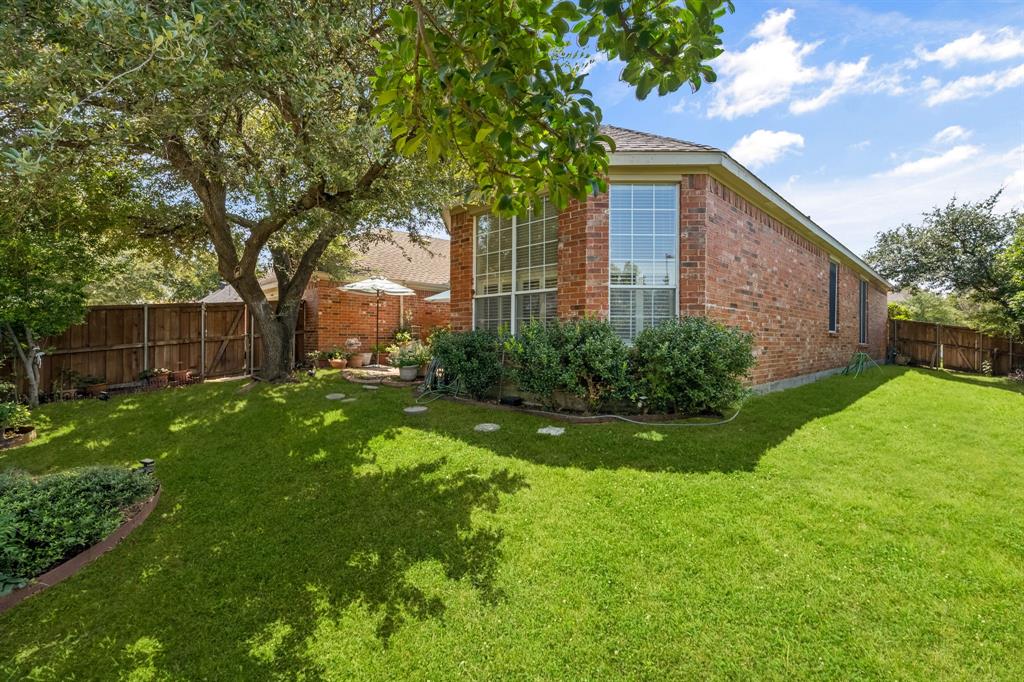 Plano, Texas, 75024, United States, 4 Bedrooms Bedrooms, ,3 BathroomsBathrooms,Residential,For Sale,1942194