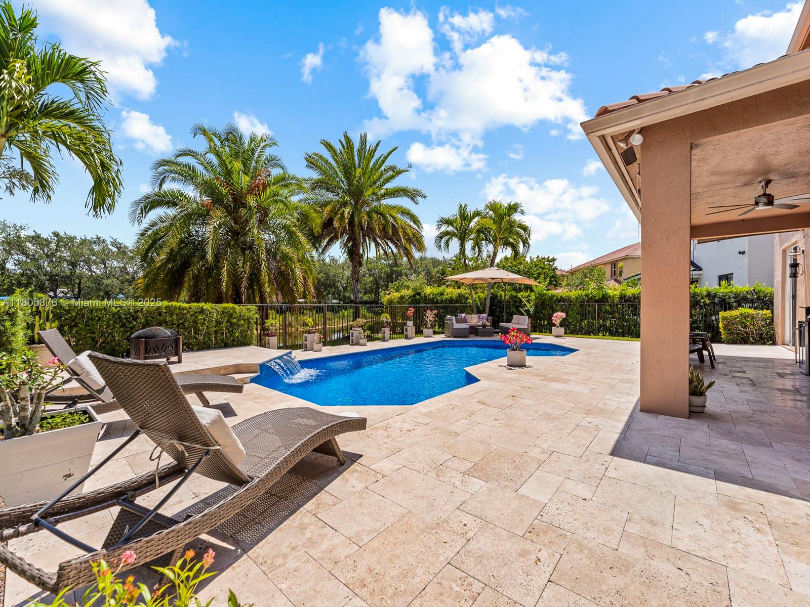 Weston, Florida, 33332, United States, 5 Bedrooms Bedrooms, ,5 BathroomsBathrooms,Residential,For Sale,1826480