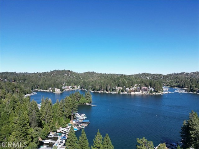 Lake Arrowhead, California, 92391, United States, 3 Bedrooms Bedrooms, ,4 BathroomsBathrooms,Residential,For Sale,1981303