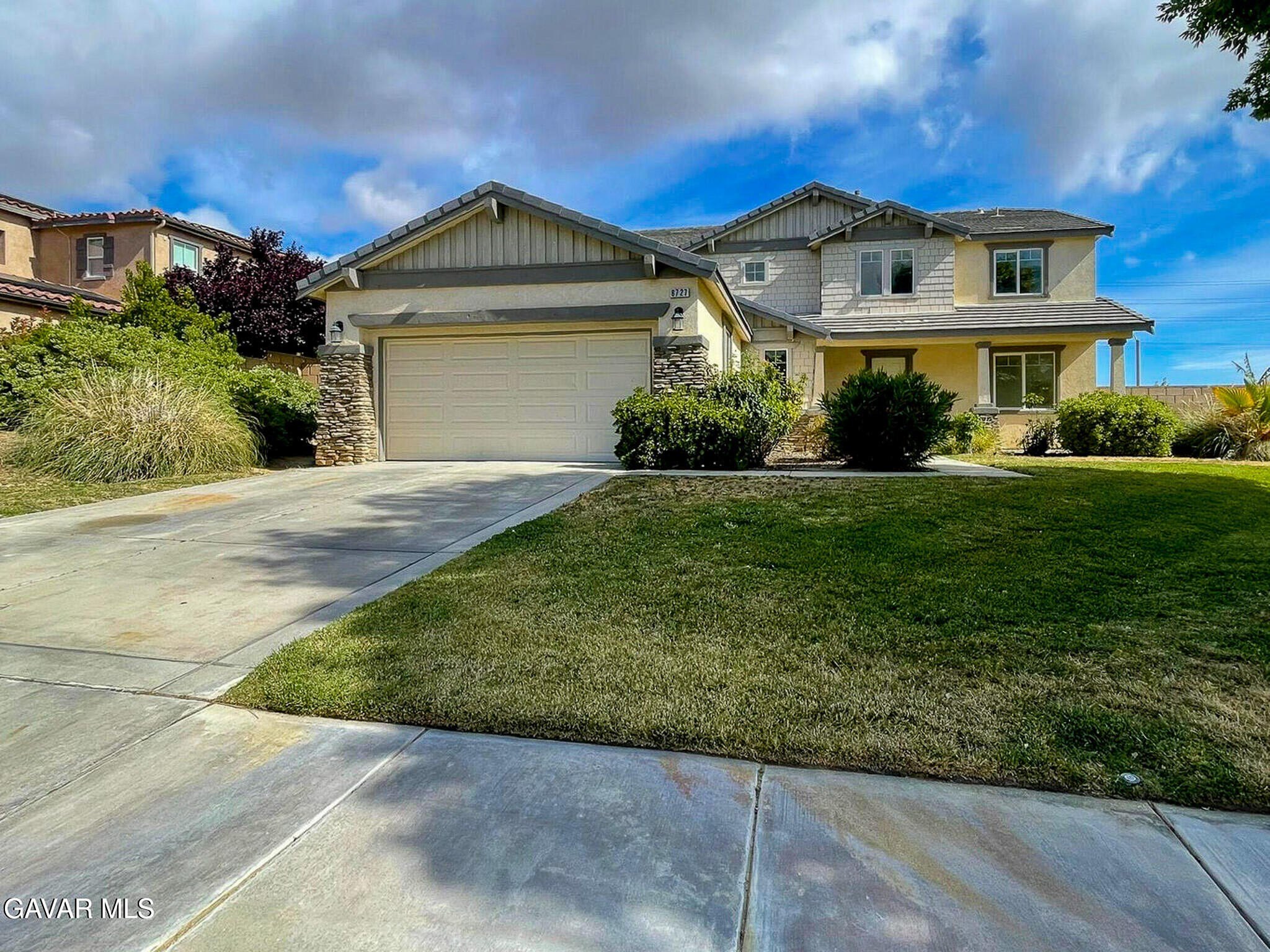 Palmdale, California, 93551, United States, 5 Bedrooms Bedrooms, ,3 BathroomsBathrooms,Residential,For Sale,2049343