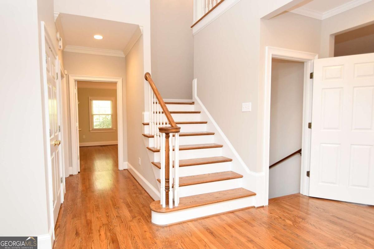 Athens, Georgia, 30607, United States, 5 Bedrooms Bedrooms, ,5 BathroomsBathrooms,Residential,For Sale,1993112