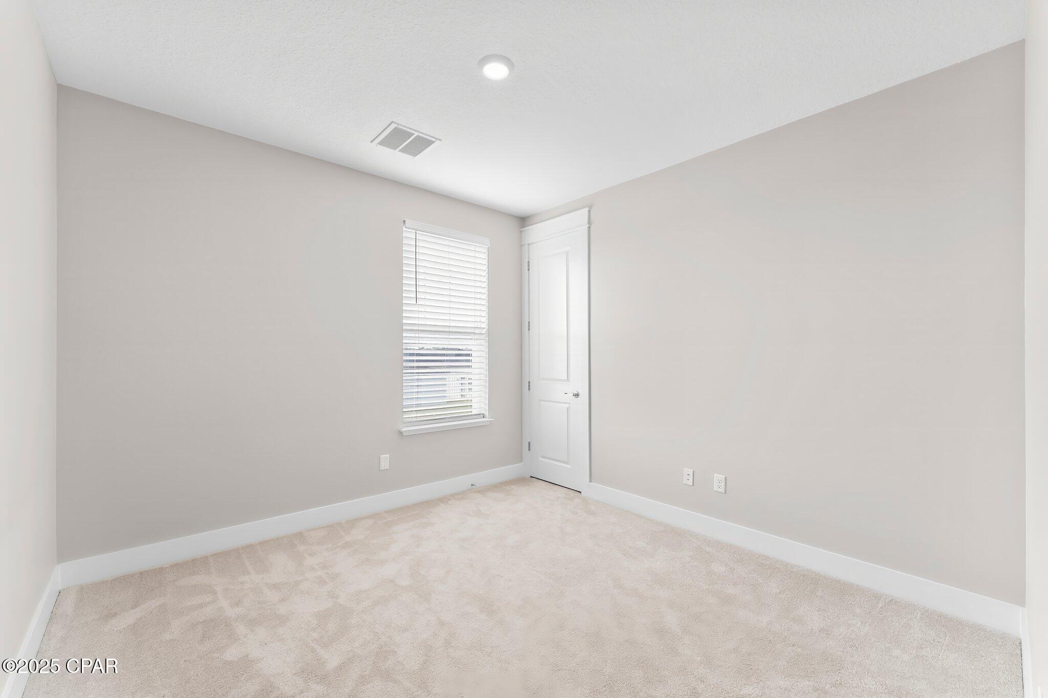 Panama City, Florida, 32405, United States, 4 Bedrooms Bedrooms, ,3 BathroomsBathrooms,Residential,For Sale,1879448