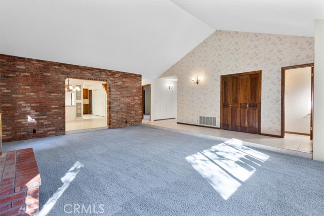 Lake Arrowhead, California, 92391, United States, 3 Bedrooms Bedrooms, ,4 BathroomsBathrooms,Residential,For Sale,1981303