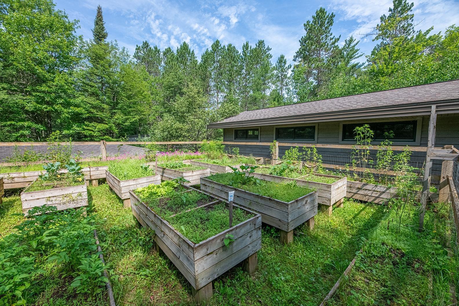 Watersmeet, Michigan, 49969, United States, 4 Bedrooms Bedrooms, ,3 BathroomsBathrooms,Residential,For Sale,1979345