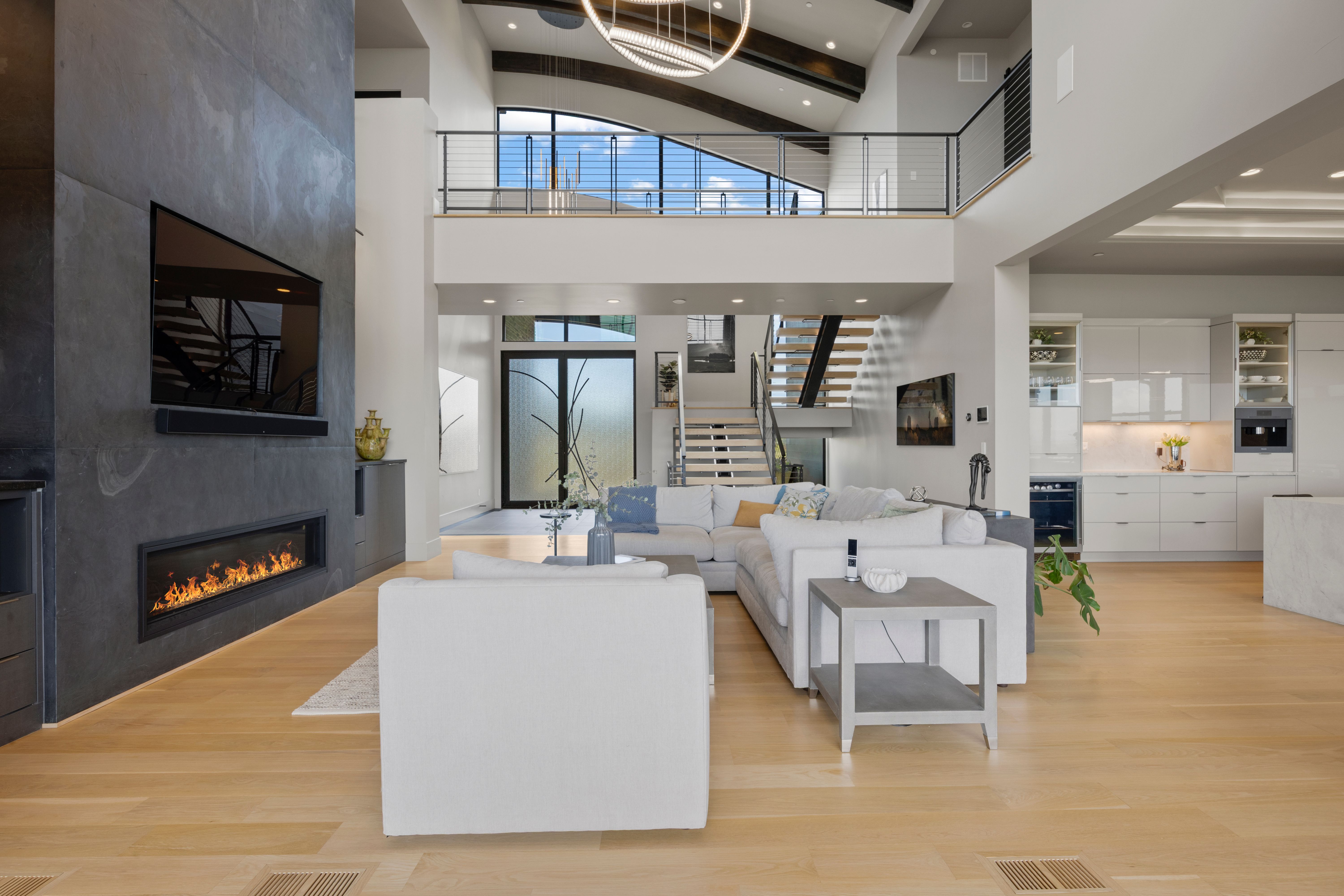  5 Bedroom  7 Bathroom Residence in 3+ Acres With Unobstructed Mountain Views - 物件實景