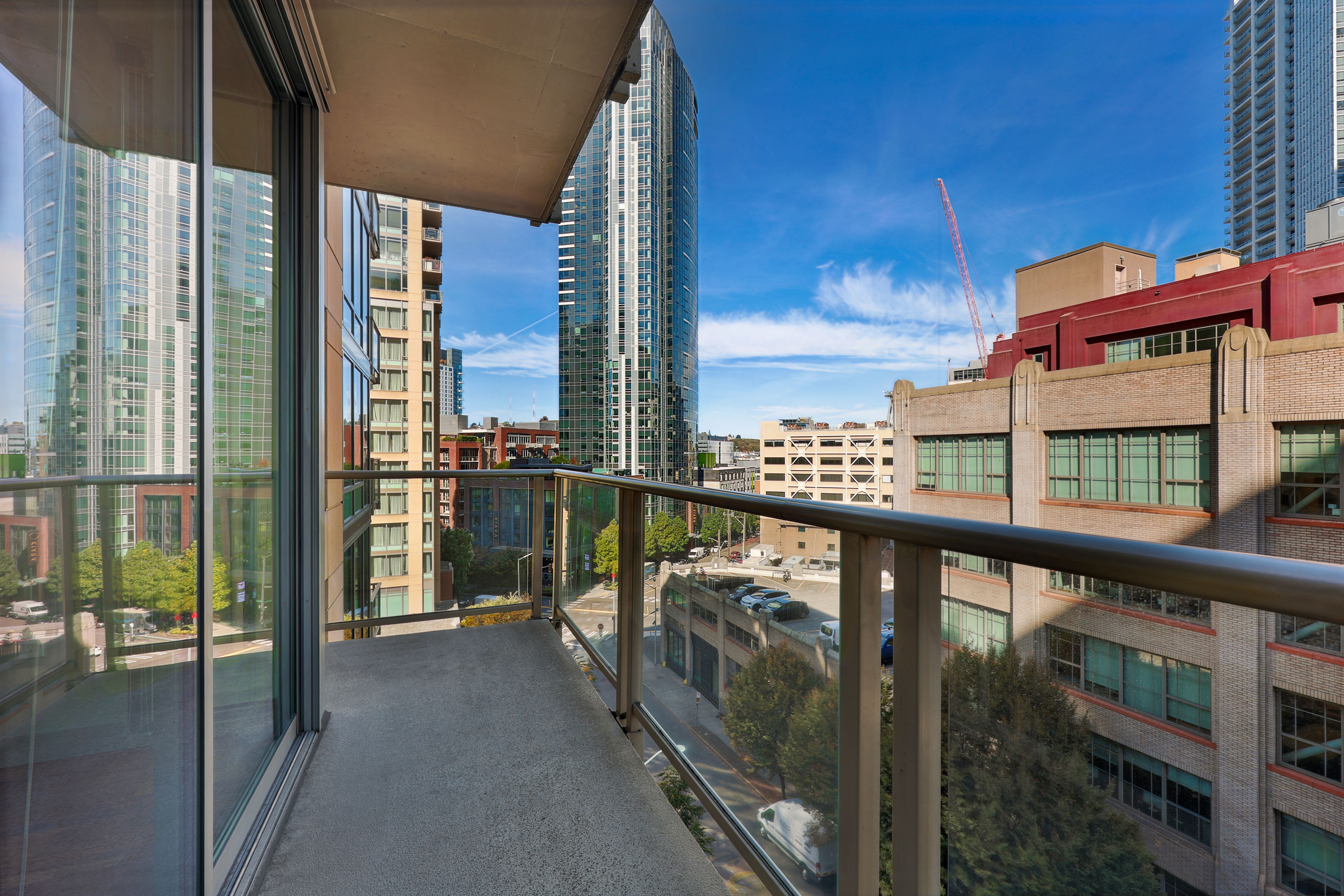  910 Lenora St Unit #702, Seattle, WA 98121 - 物件實景