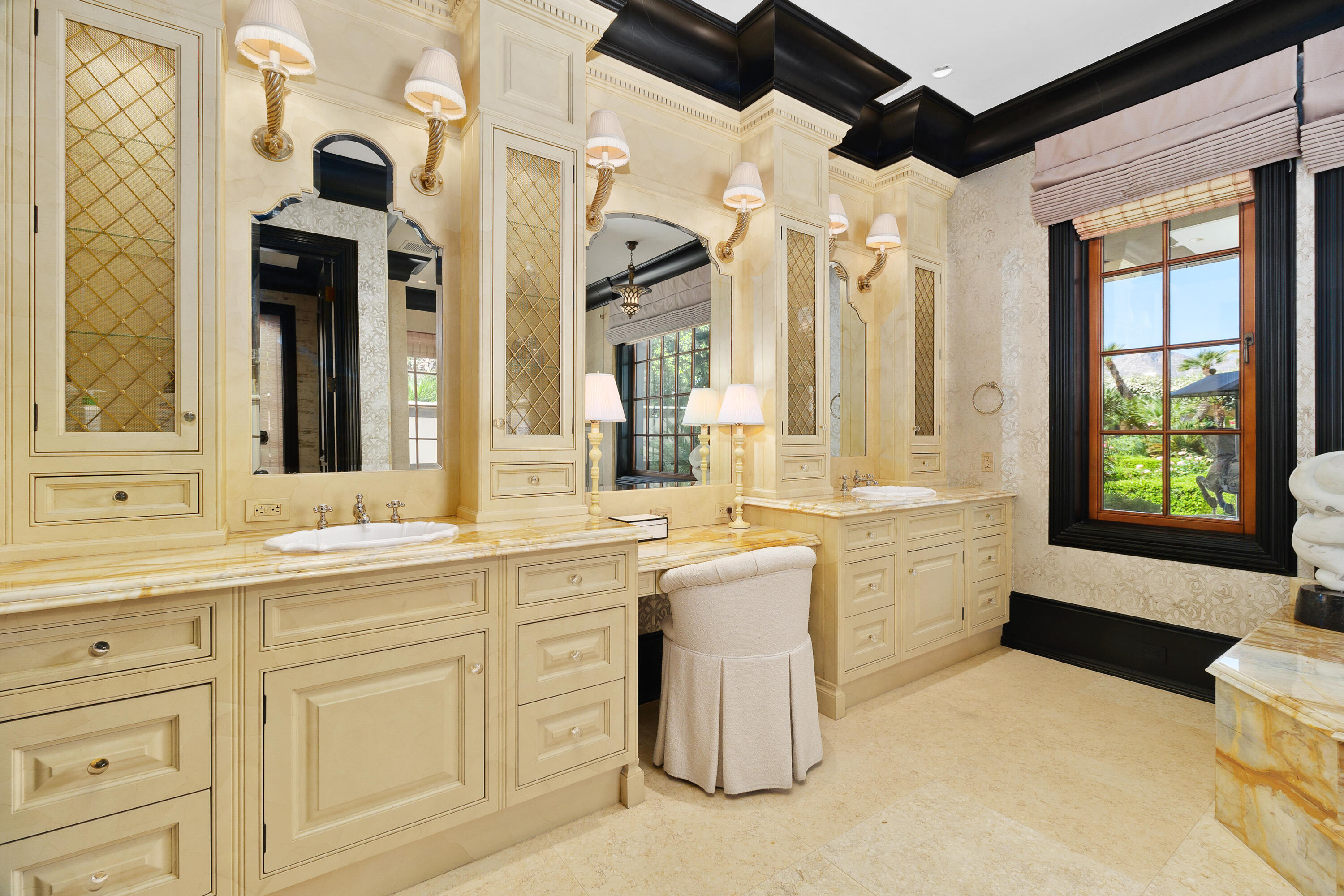 Rancho Mirage, California, 92270, United States, 5 Bedrooms Bedrooms, ,7 BathroomsBathrooms,Residential,For Sale,1806211
