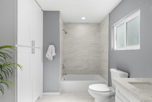 El Cajon, California, 92021, United States, 3 Bedrooms Bedrooms, ,2 BathroomsBathrooms,Residential,For Sale,2048771