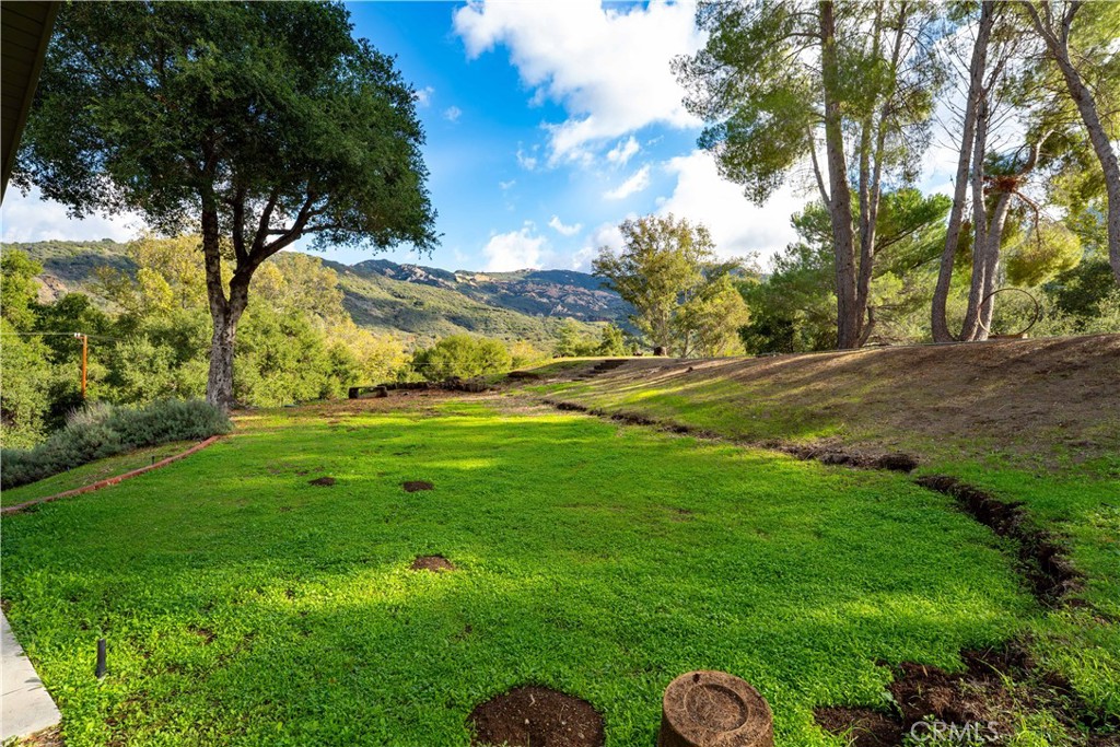 Calabasas, California, 91302, United States, 2 Bedrooms Bedrooms, ,2 BathroomsBathrooms,Residential,For Sale,1998249