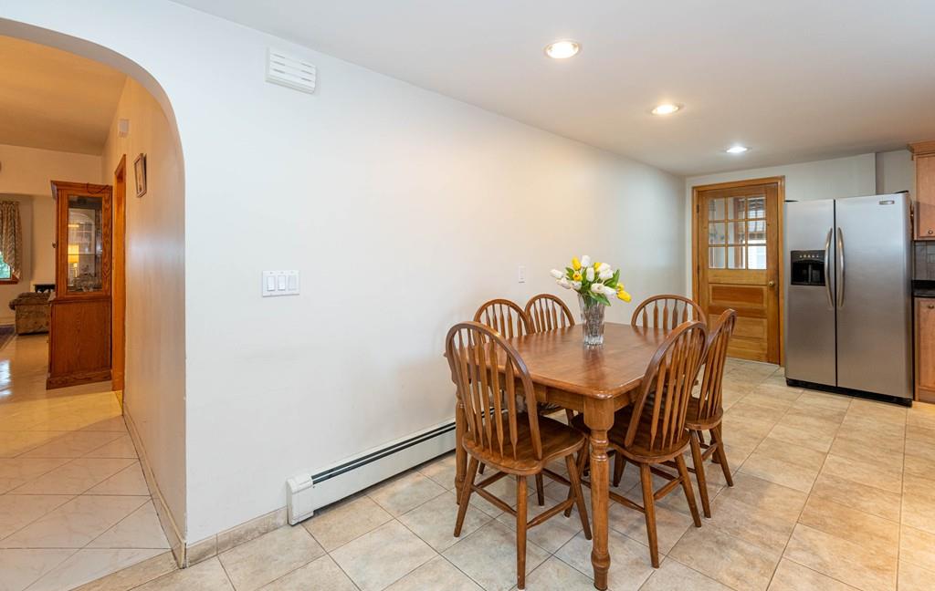 87 Hull Street, Belmont, Massachusetts, 02478, United States, 6 Bedrooms Bedrooms, ,3 BathroomsBathrooms,Residential,For Sale,87 Hull Street,1010011