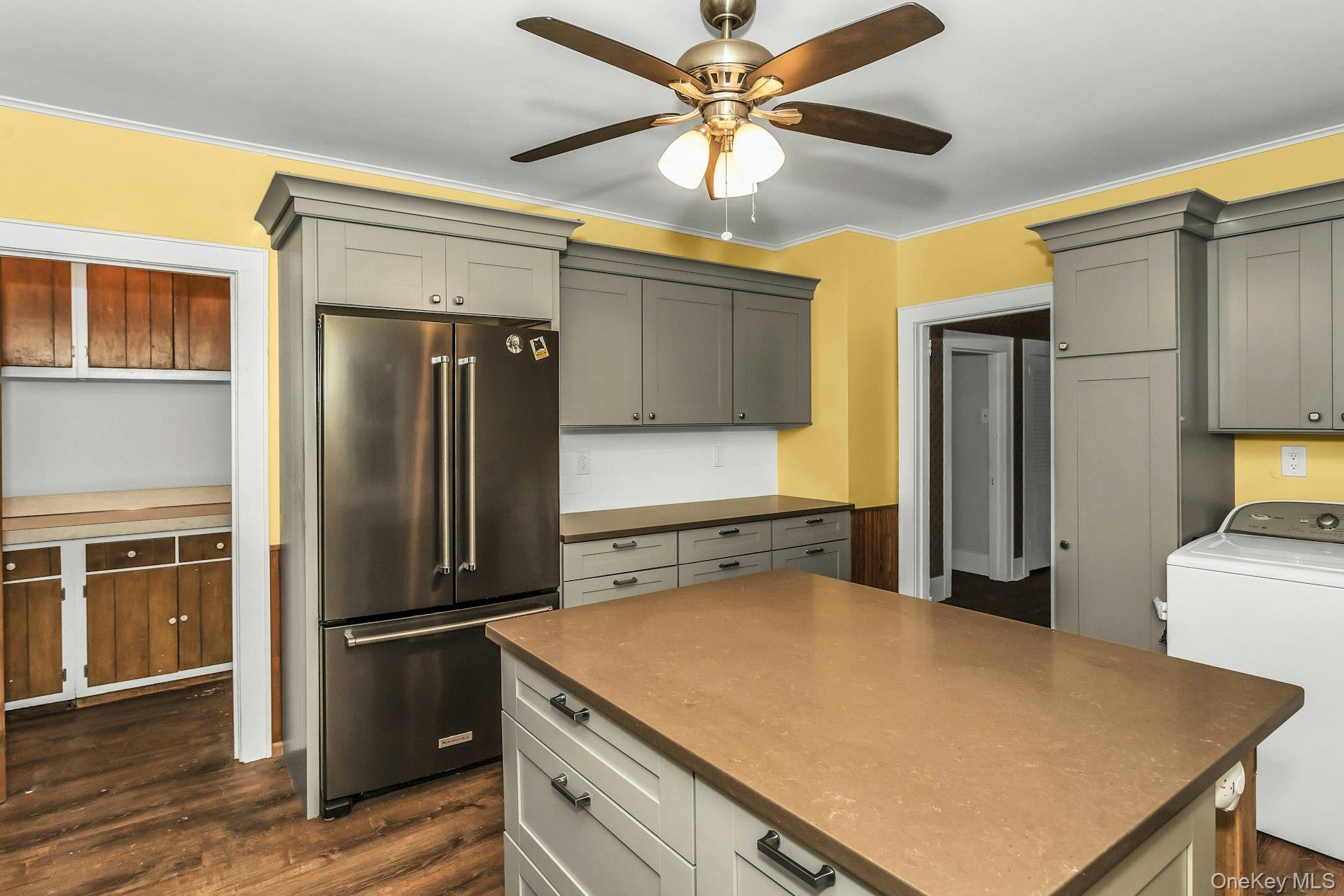 Northport, New York, 11768, United States, 2 Bedrooms Bedrooms, ,1 BathroomBathrooms,Residential,For Sale,1987614