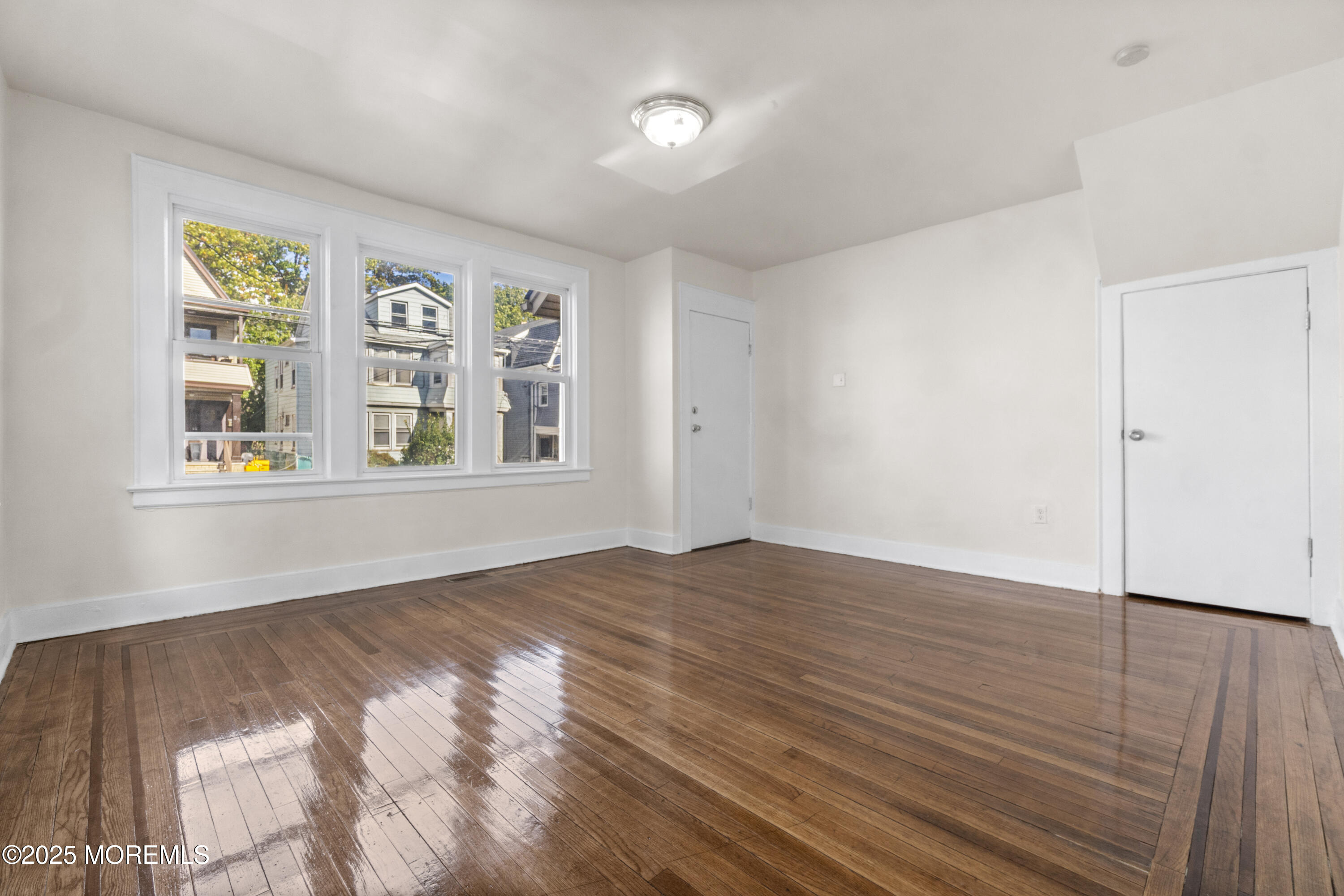 Newark, New Jersey, 07112, United States, ,Residential,For Sale,2008855