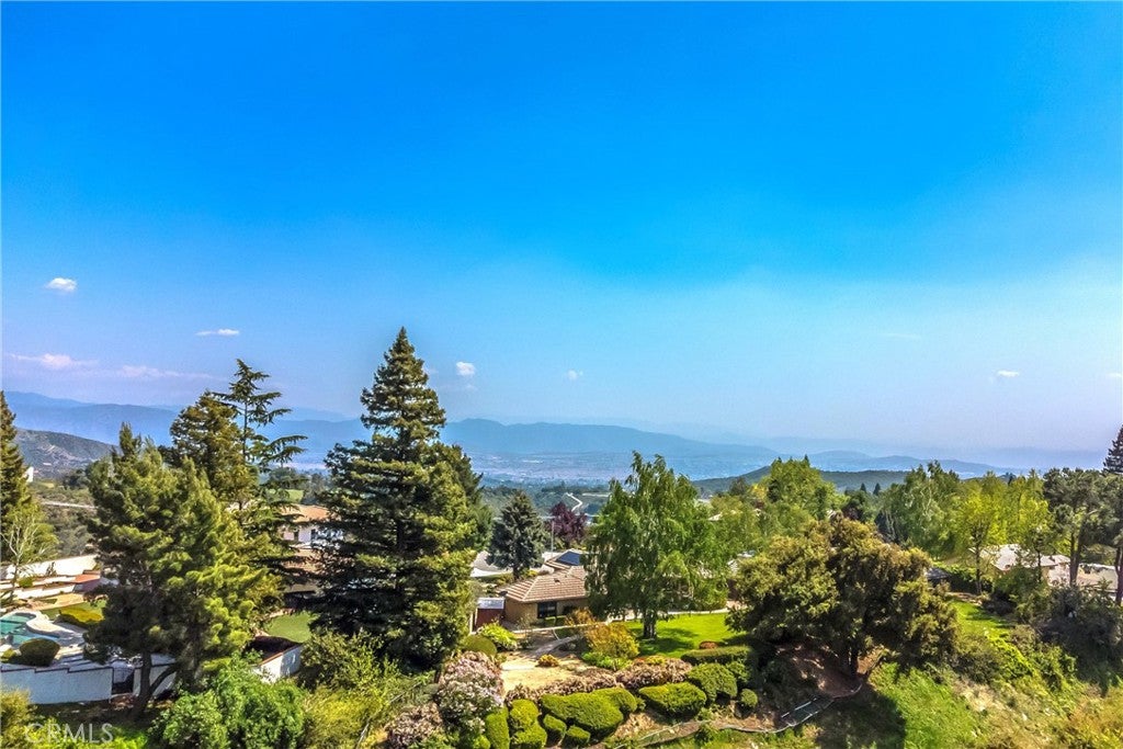 Yucaipa, California, 92399, United States, 3 Bedrooms Bedrooms, ,3 BathroomsBathrooms,Residential,For Sale,1792415