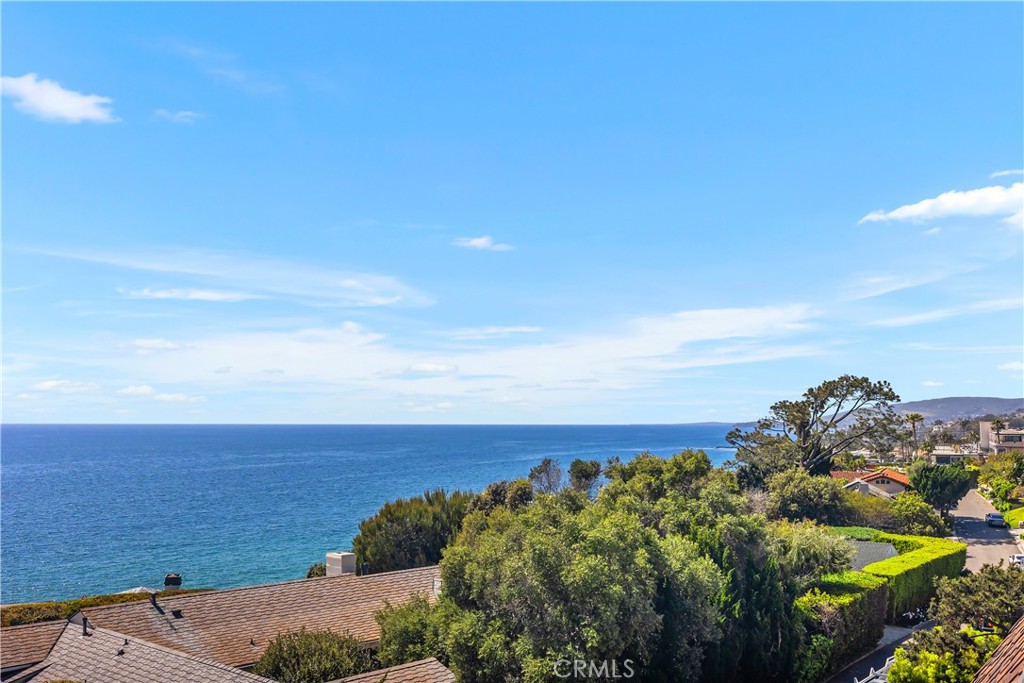 Laguna Beach, California, 92651, United States, 4 Bedrooms Bedrooms, ,4 BathroomsBathrooms,Residential,For Sale,1787523