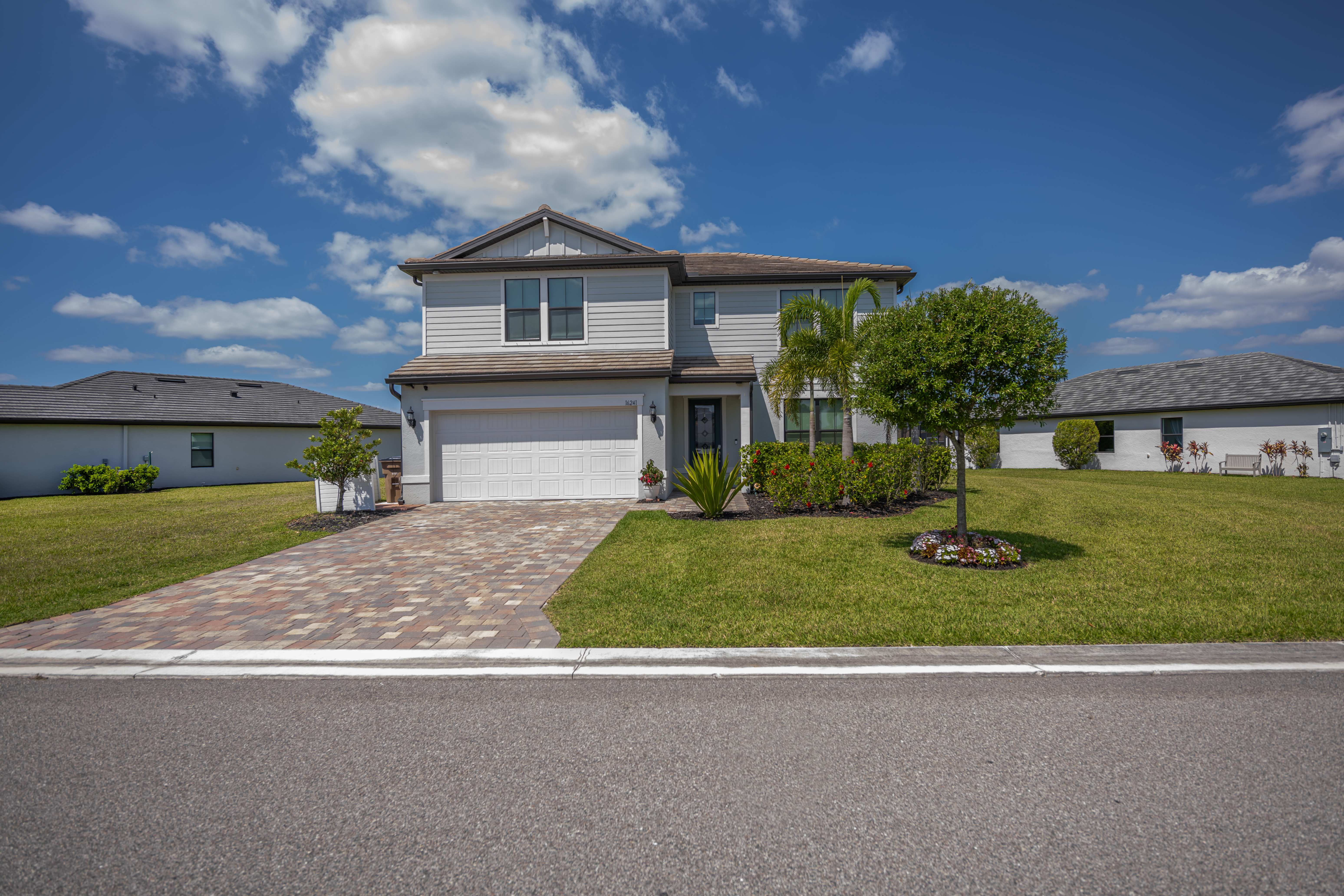 Rosemallow Ln, Alva, FL 33920