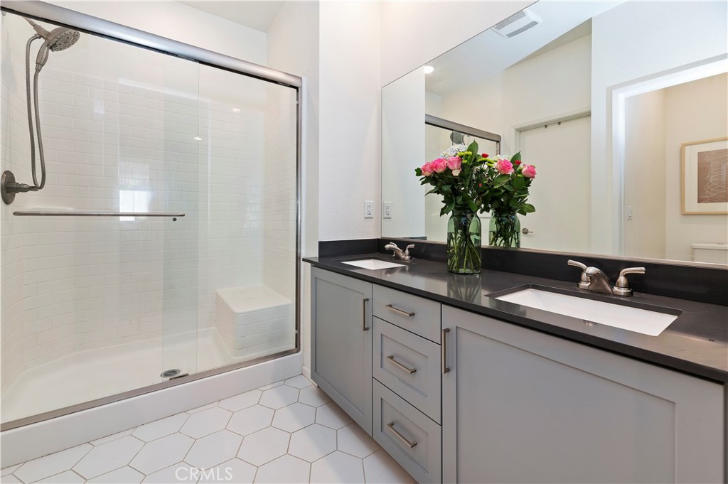 San Diego, California, 92154, United States, 2 Bedrooms Bedrooms, ,3 BathroomsBathrooms,Residential,For Sale,2025842