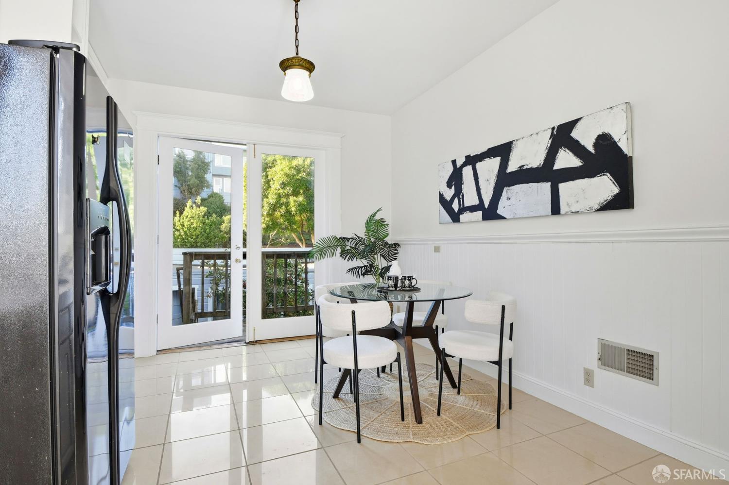 San Francisco, California, 94115, United States, 3 Bedrooms Bedrooms, ,1 BathroomBathrooms,Residential,For Sale,1992126