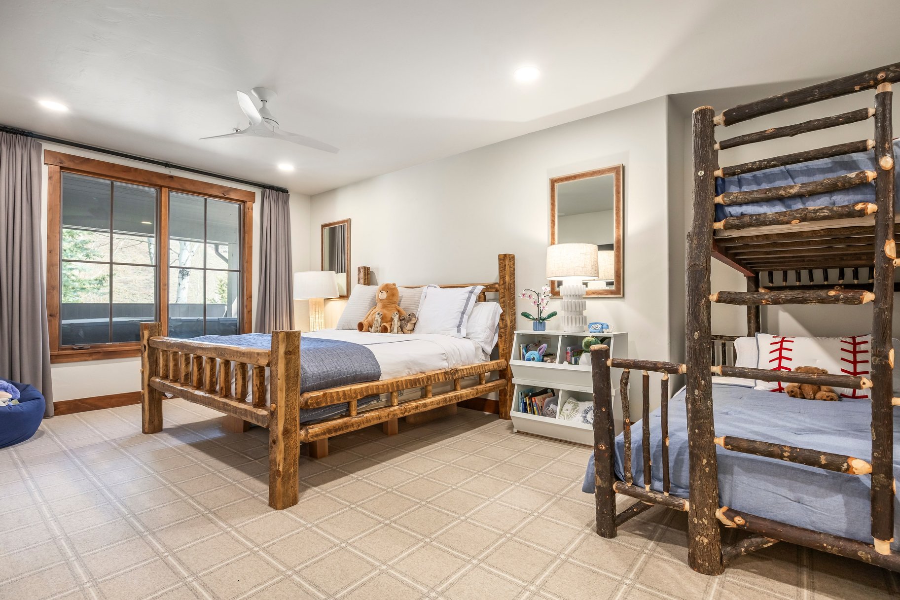 Stunning Remodel with Golf Membership Available in Promontory - 物件實景