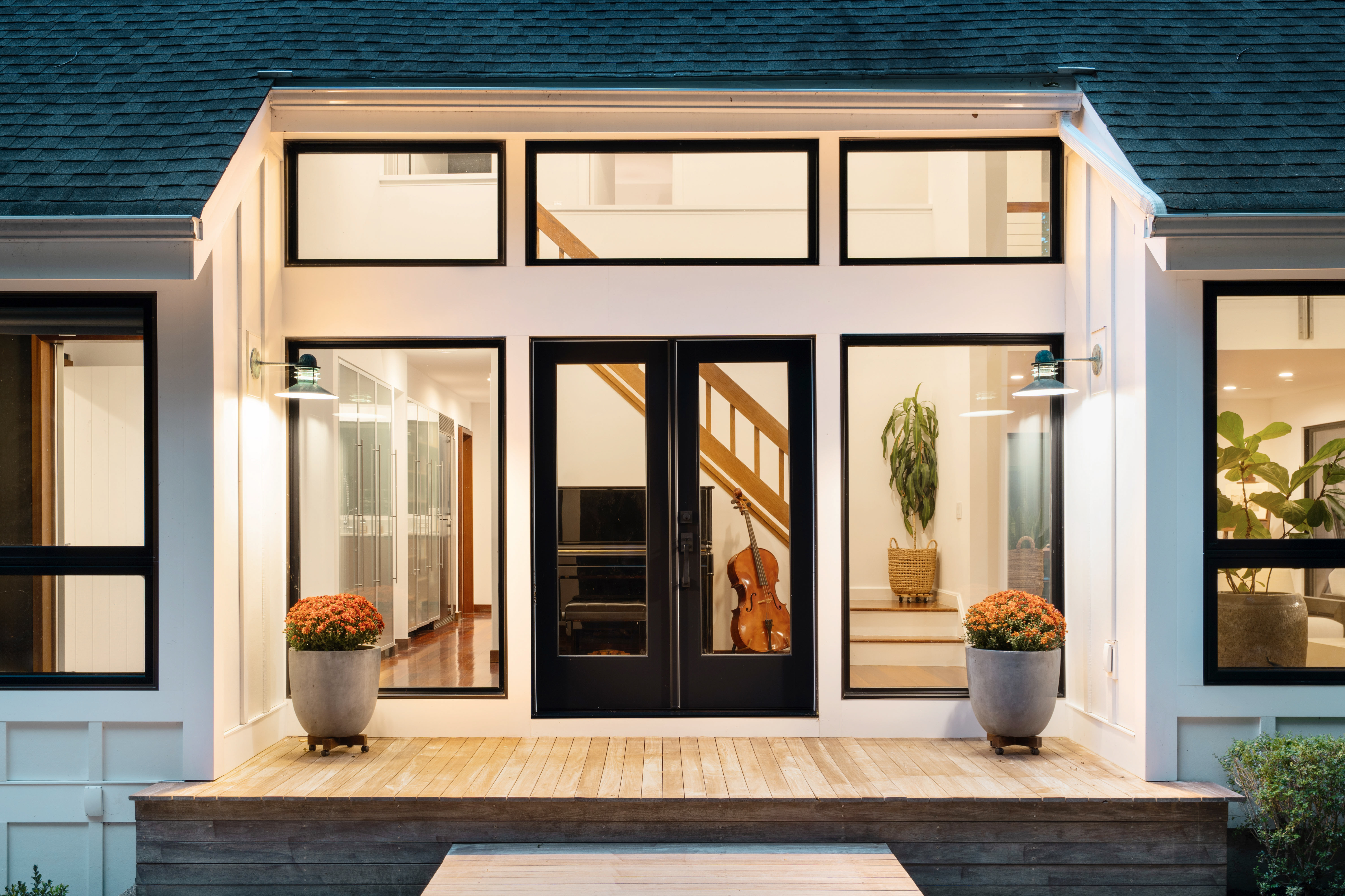  Sunlit Architectural Modern Home - 物件實景