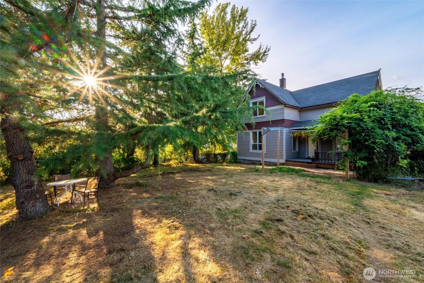 Bellingham, Washington, 98226, United States, 3 Bedrooms Bedrooms, ,2 BathroomsBathrooms,Residential,For Sale,1917195