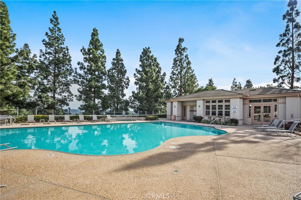 Aliso Viejo, California, 92656, United States, 3 Bedrooms Bedrooms, ,3 BathroomsBathrooms,Residential,For Sale,2001858