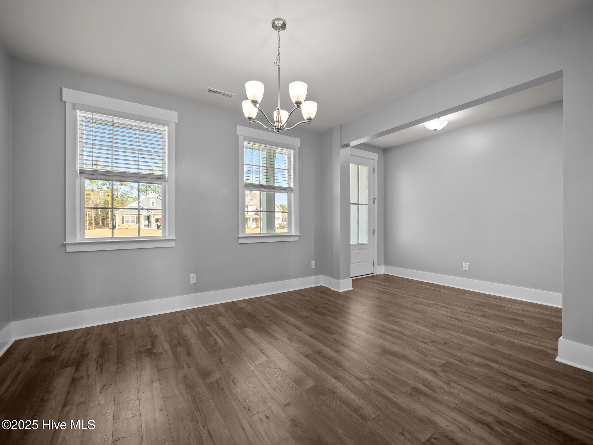 Newport, North Carolina, 28570, United States, 4 Bedrooms Bedrooms, ,3 BathroomsBathrooms,Residential,For Sale,1991180