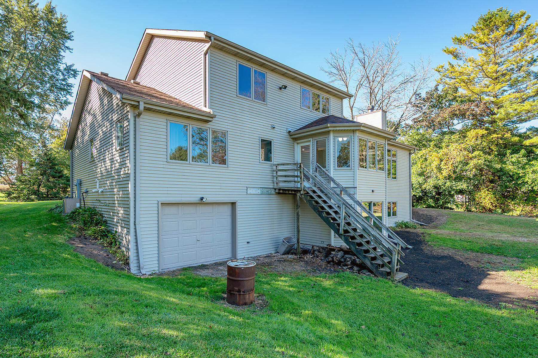 Hustisford, Wisconsin, 53034, United States, 3 Bedrooms Bedrooms, ,3 BathroomsBathrooms,Residential,For Sale,1962581