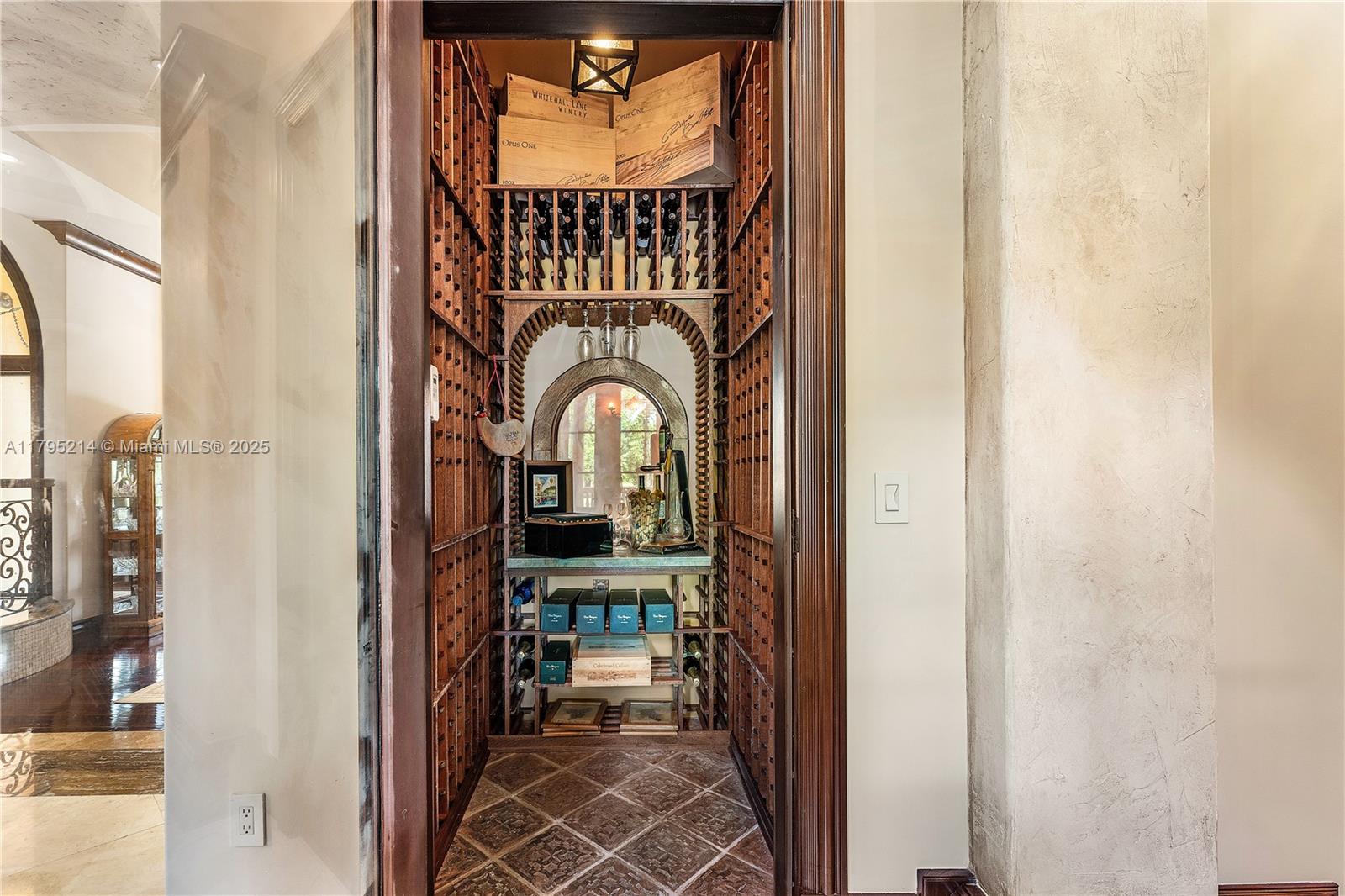 Homestead, Florida, 33031, United States, 6 Bedrooms Bedrooms, ,7 BathroomsBathrooms,Residential,For Sale,1804180
