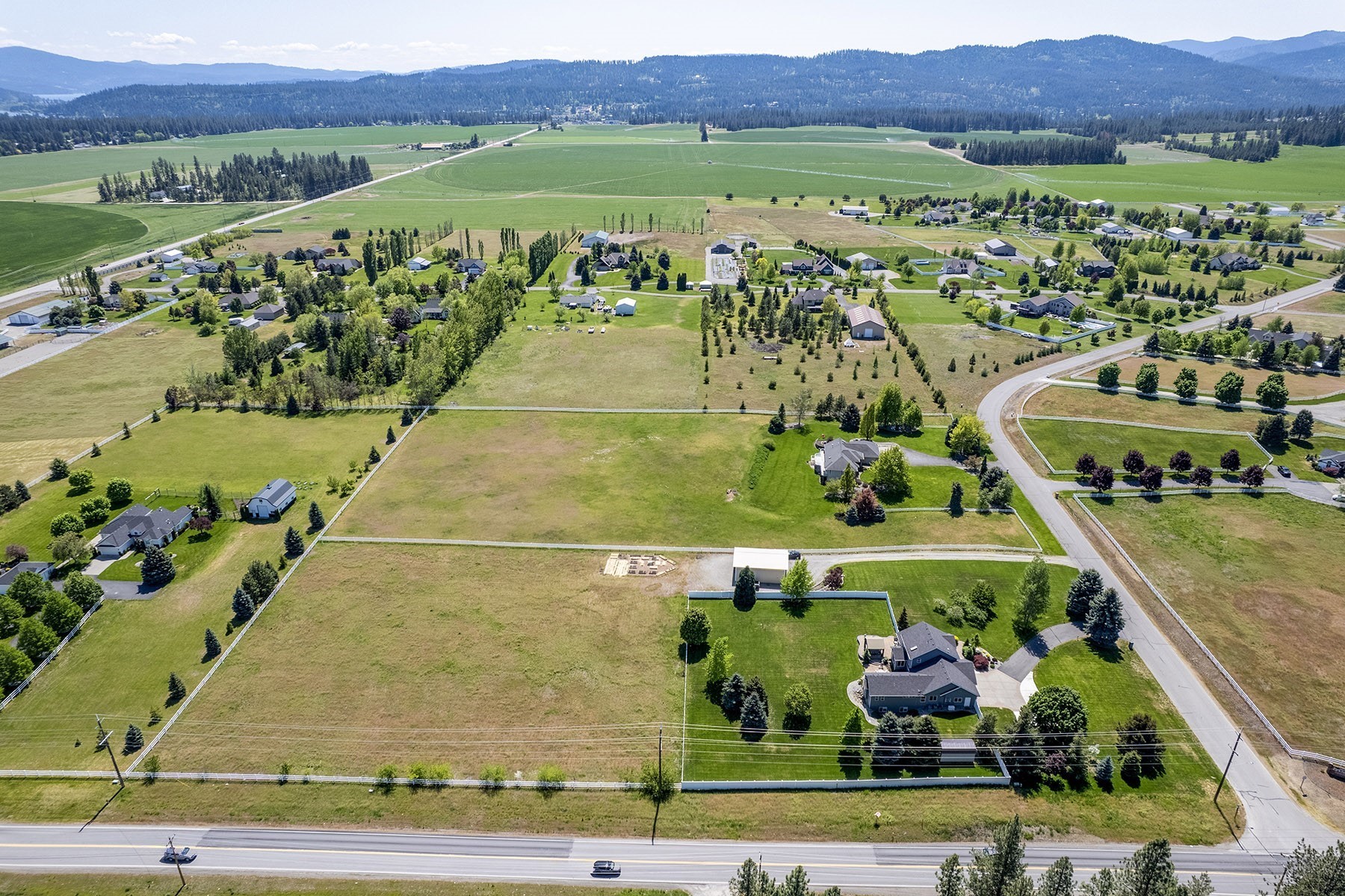  Gorgeous Acreage Estate - 物件實景