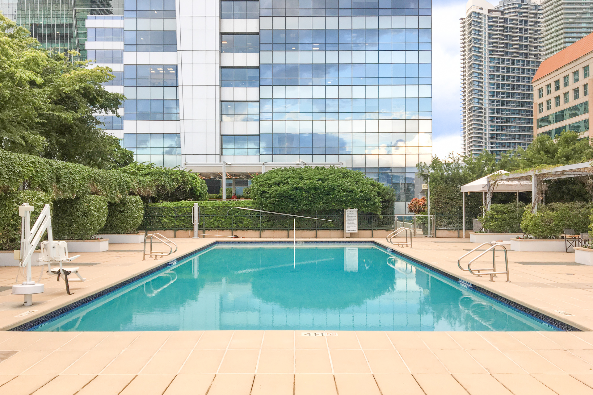  1435 Brickell Ave, Miami, FL, 33131 - 物件實景