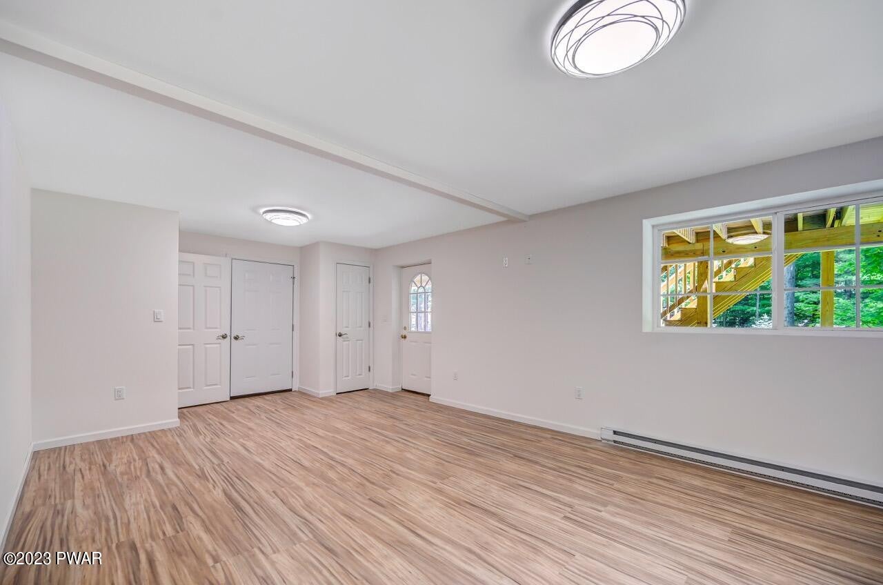 Lake Ariel, Pennsylvania, 18436, United States, 4 Bedrooms Bedrooms, ,4 BathroomsBathrooms,Residential,For Sale,1878609