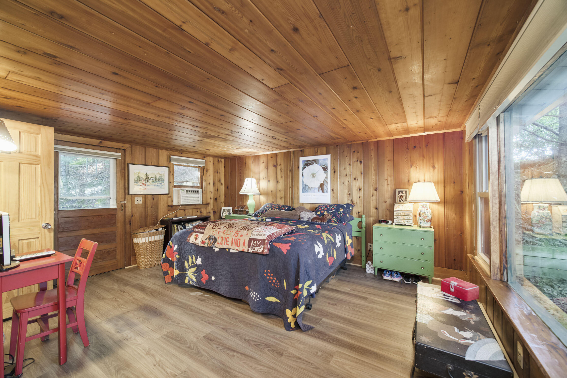 Onekama, Michigan, 49675, United States, 3 Bedrooms Bedrooms, ,3 BathroomsBathrooms,Residential,For Sale,1914171