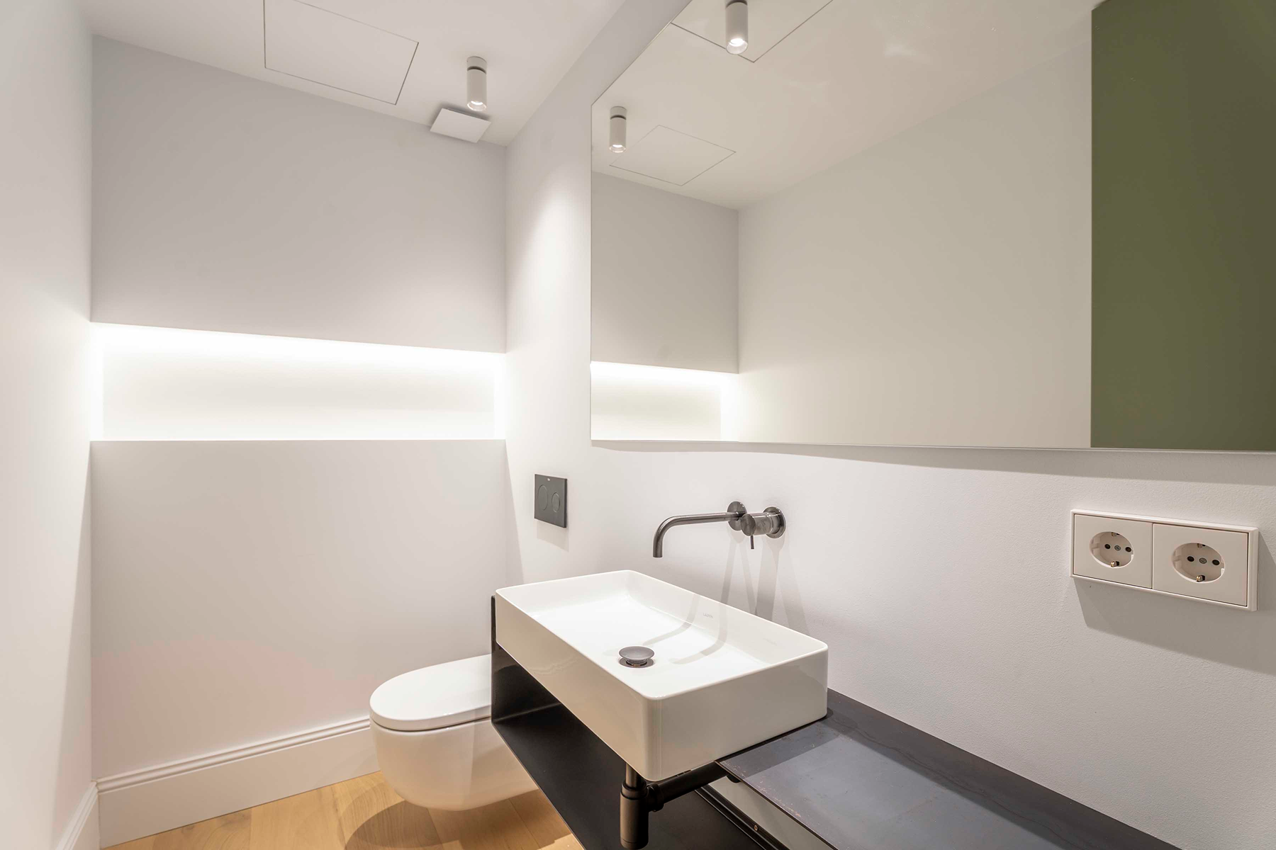 Renovated flat with 3 bedrooms in Malasaña neighborhood, Madrid - 物件實景